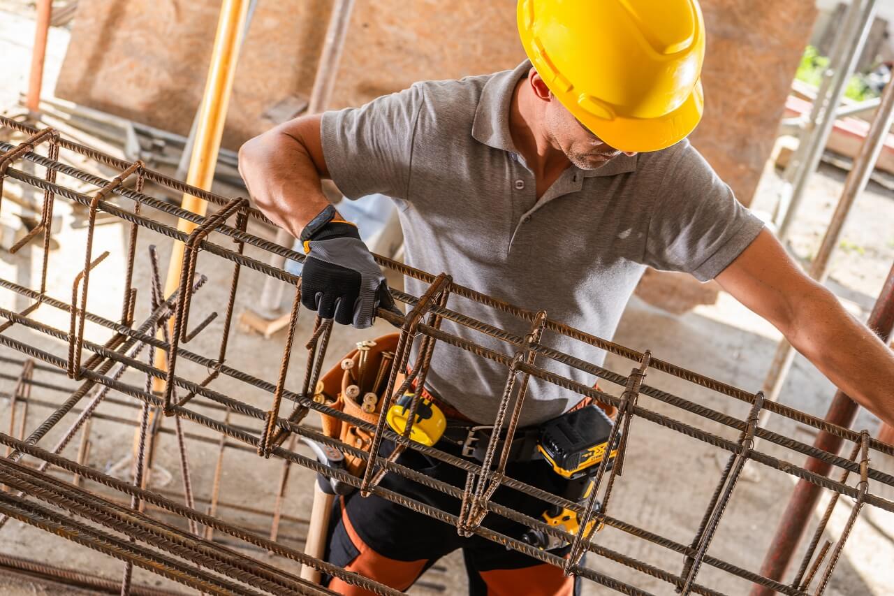 Bezbedan rad u industrijama i zaštitna oprema